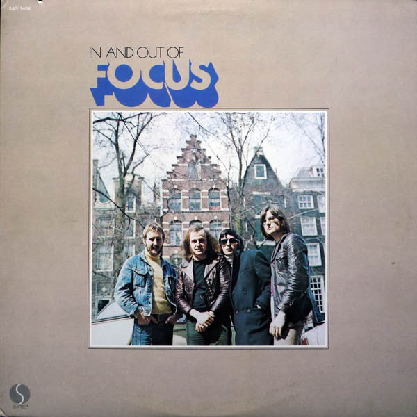 Focus - In and out of focus
